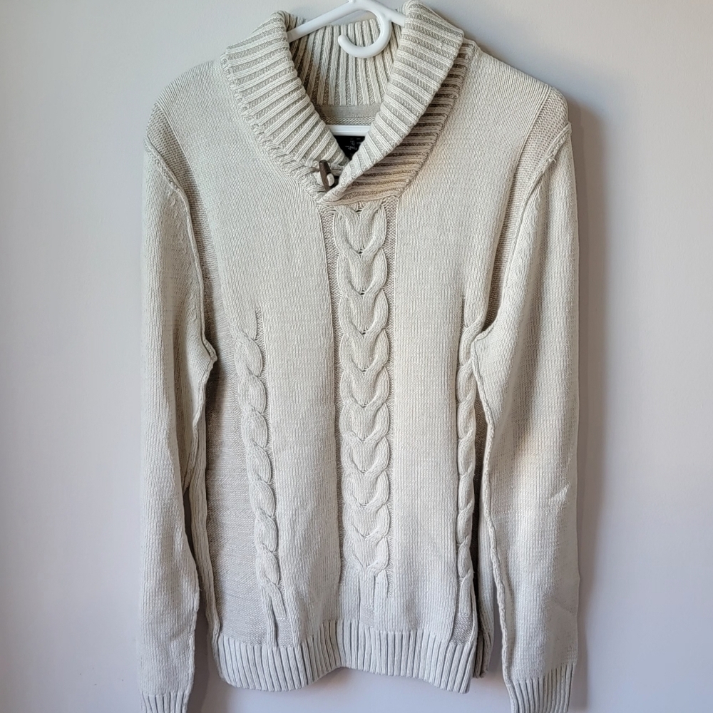 Trash Nouveau Men's Elegant Cream Turtleneck Sweater Size M